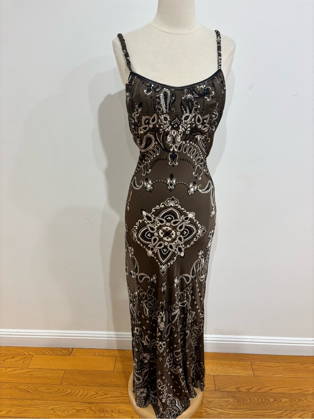 Sandro Bandana Print Midi Dress, US Size: 8 - Picture 5 of 16